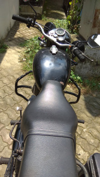 Black Royal Enfield Bullet Standard 350