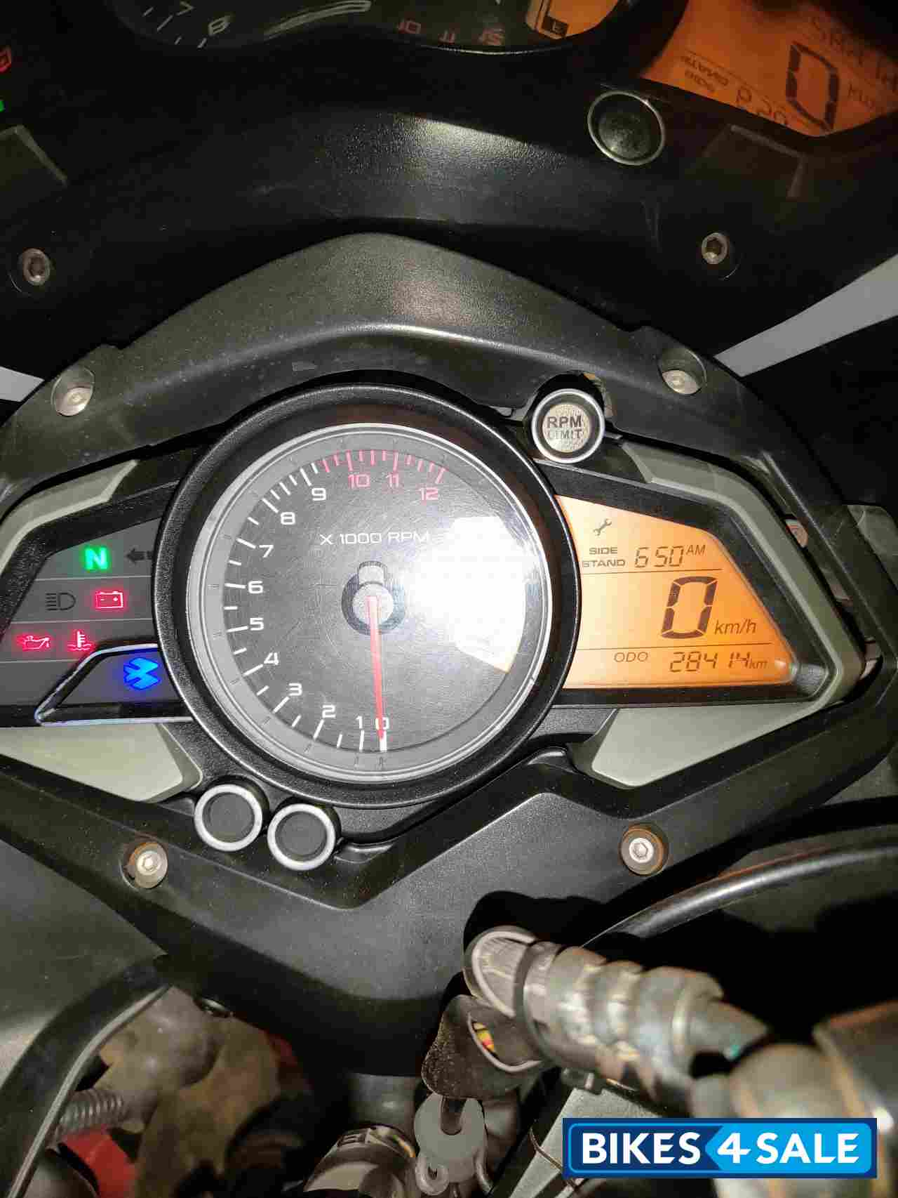 Bajaj Pulsar AS 200