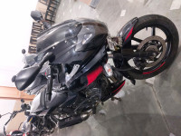 Bajaj Pulsar 220F