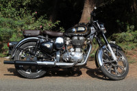 Royal Enfield Classic 500