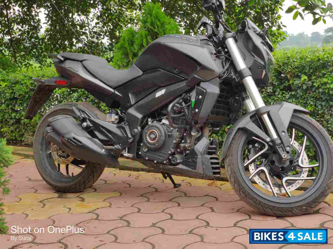 Black Bajaj Dominar 400 ABS BS6