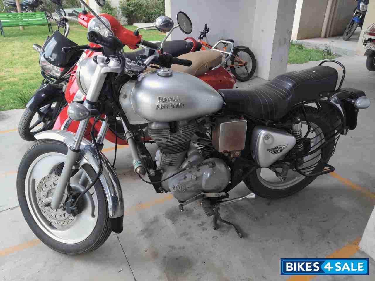 Royal Enfield Bullet Electra