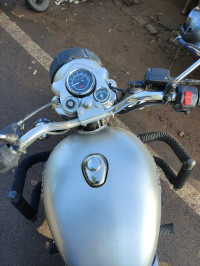 Silver Royal Enfield Bullet Electra 5S