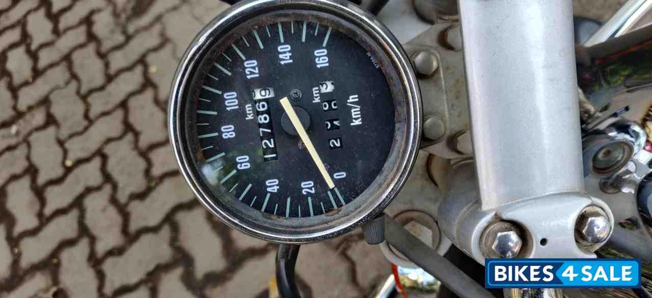 Bajaj Avenger 220 DTS-i