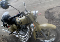 Dessert Storm Royal Enfield Classic Desert Storm