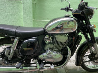 Black Jawa Jawa BS6