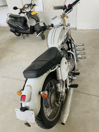 Gray Colour Jawa Jawa