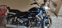 Blue Royal Enfield Thunderbird 350