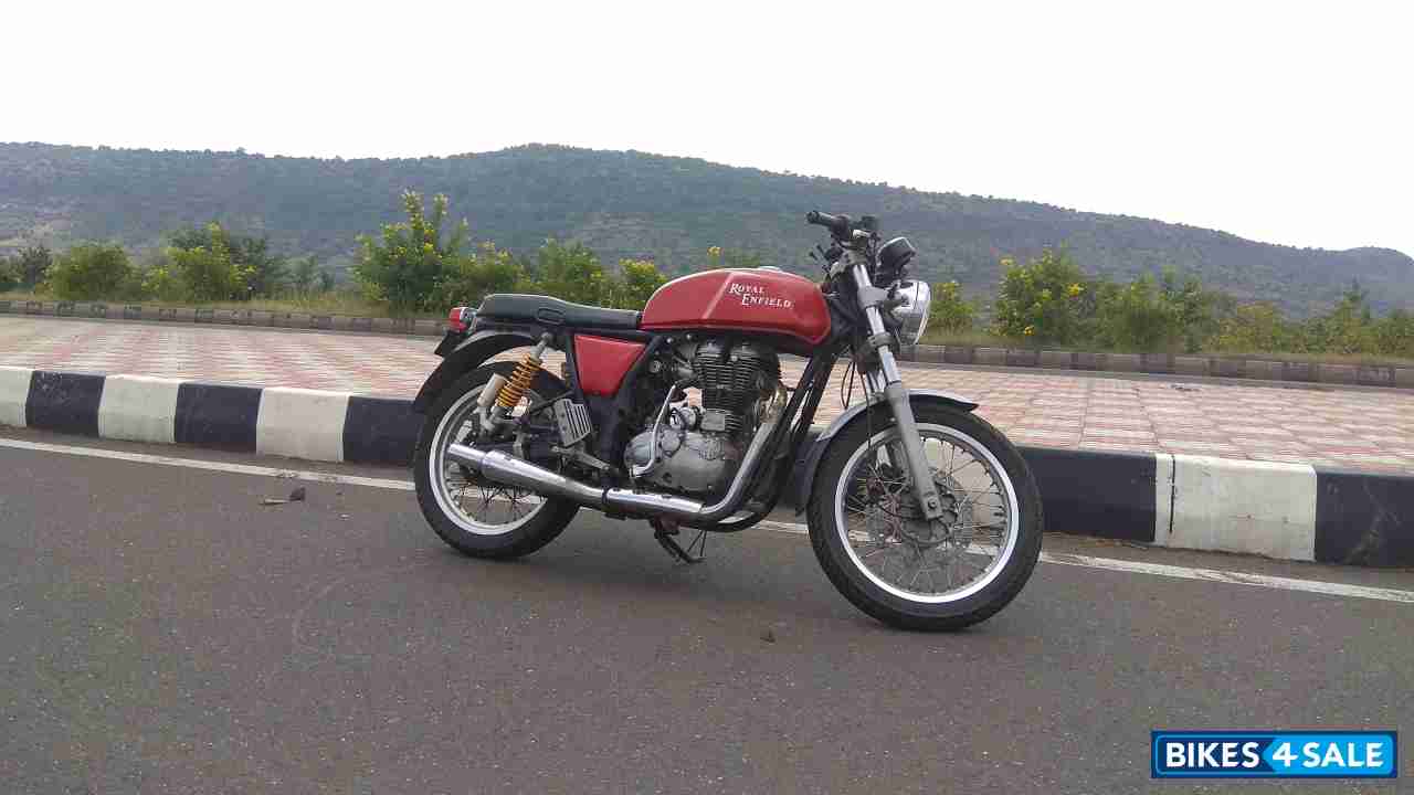Red Royal Enfield Continental GT 535