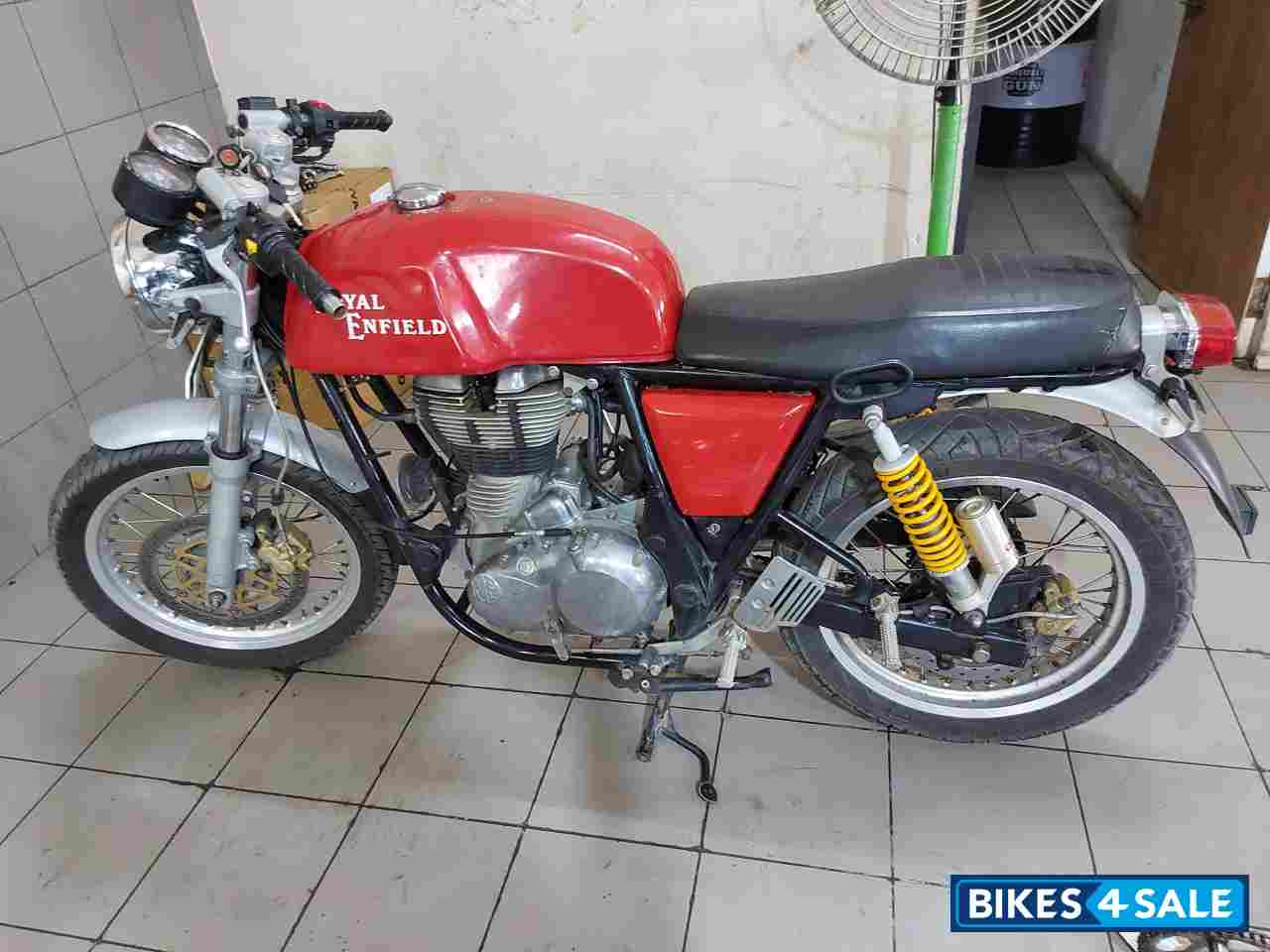 Red Royal Enfield Continental GT 535