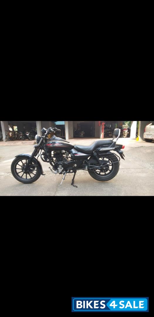 Mat Black Bajaj Avenger Street 220