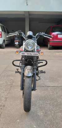 Mat Black Bajaj Avenger Street 220