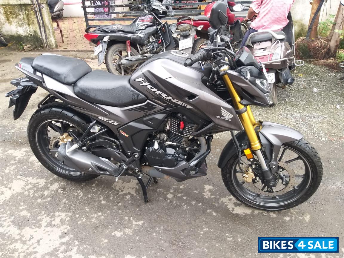 Grey Honda Hornet 2.0
