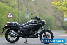 Suzuki Intruder 150