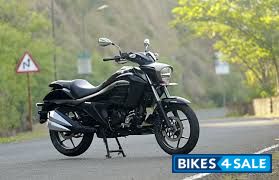 Suzuki Intruder 150