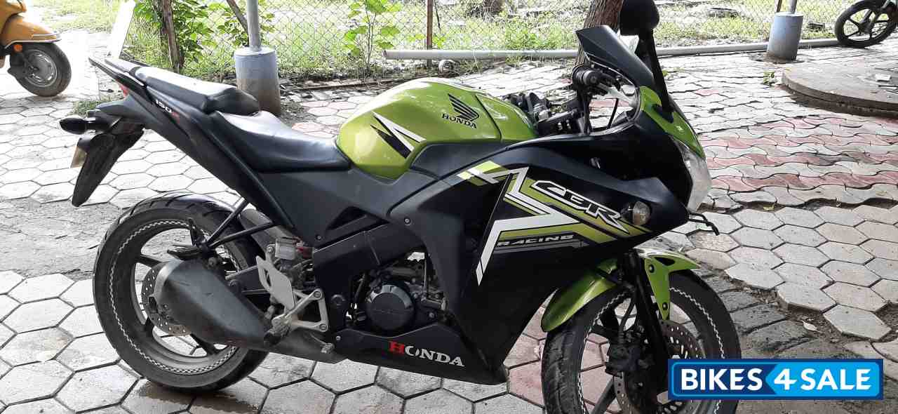 Honda CBR 150R