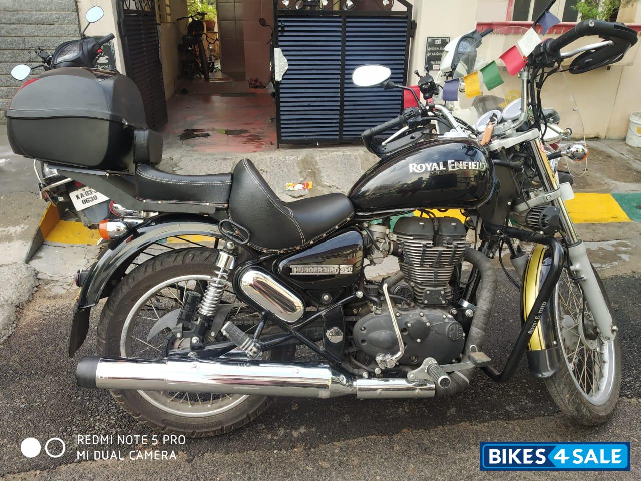 Black Royal Enfield Thunderbird 350