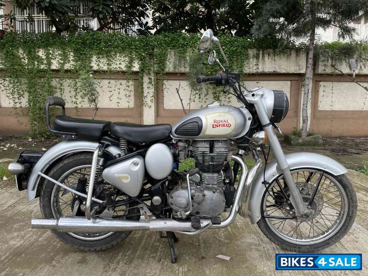 Royal Enfield Classic 350