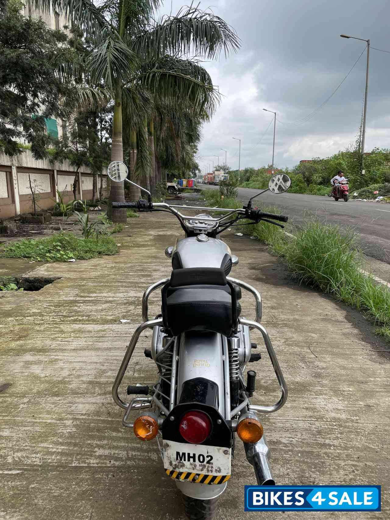 Royal Enfield Classic 350