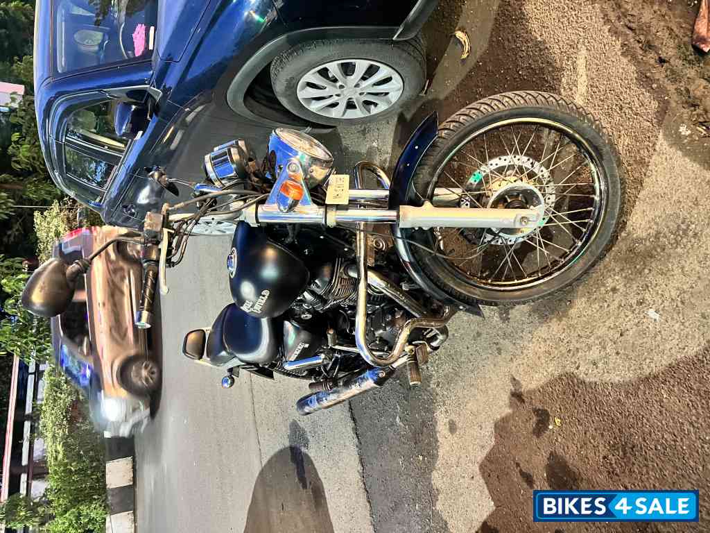 Matt Black Royal Enfield Thunderbird 500