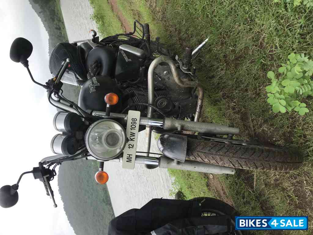 Matt Black Royal Enfield Thunderbird 500