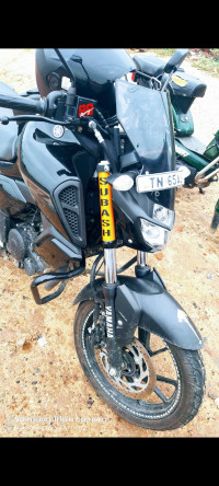 Met Black Yamaha FZ-S FI V3