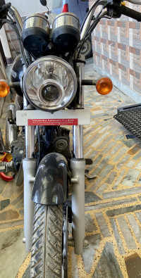 Black Royal Enfield Thunderbird 500