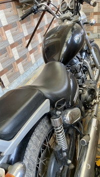 Black Royal Enfield Thunderbird 500