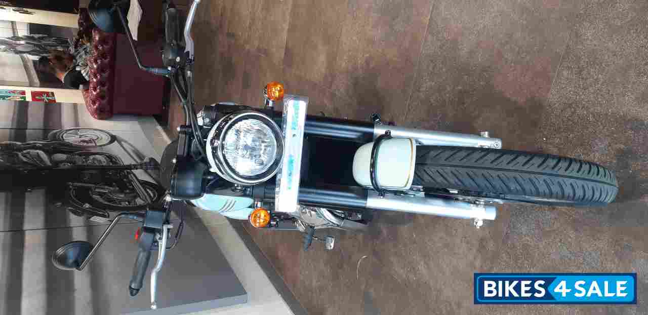 Hailey Tails Blue Jawa forty two