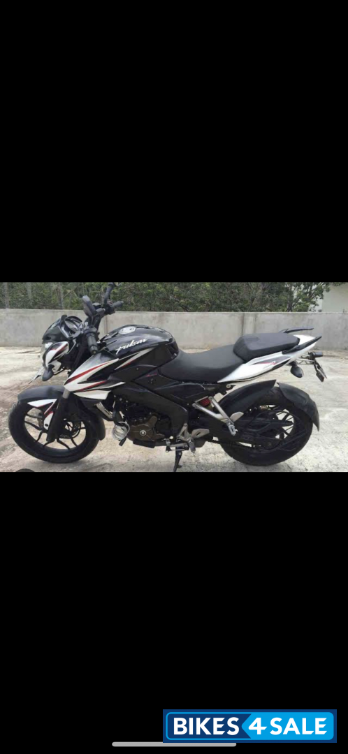 Bajaj Pulsar 200 NS