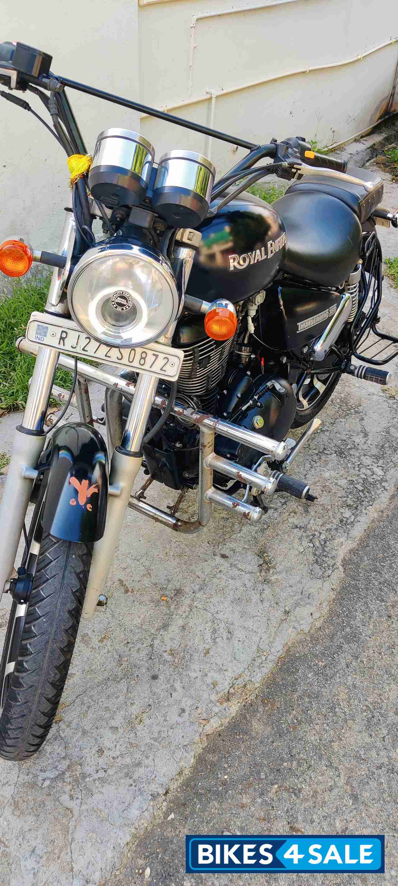 Stone Black Royal Enfield Thunderbird 350