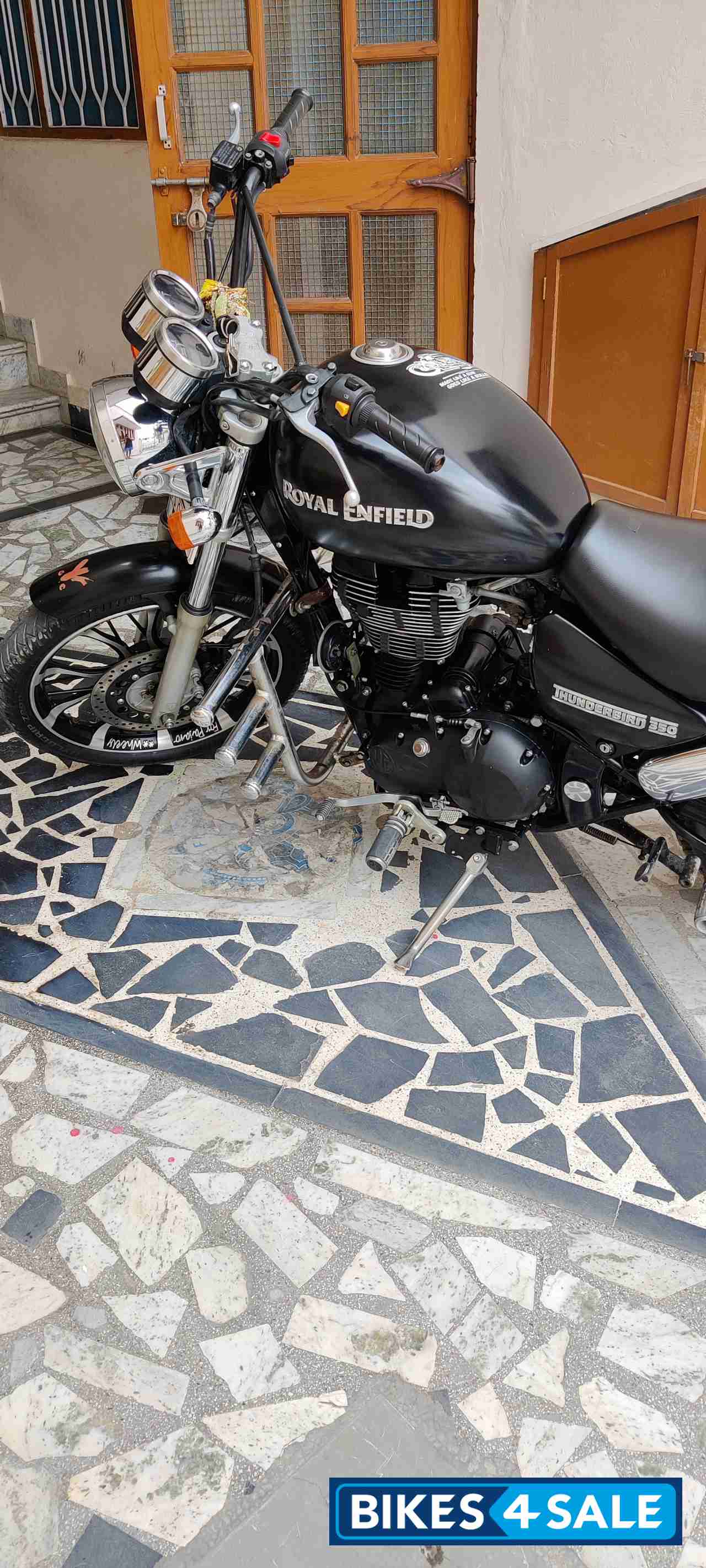 Stone Black Royal Enfield Thunderbird 350