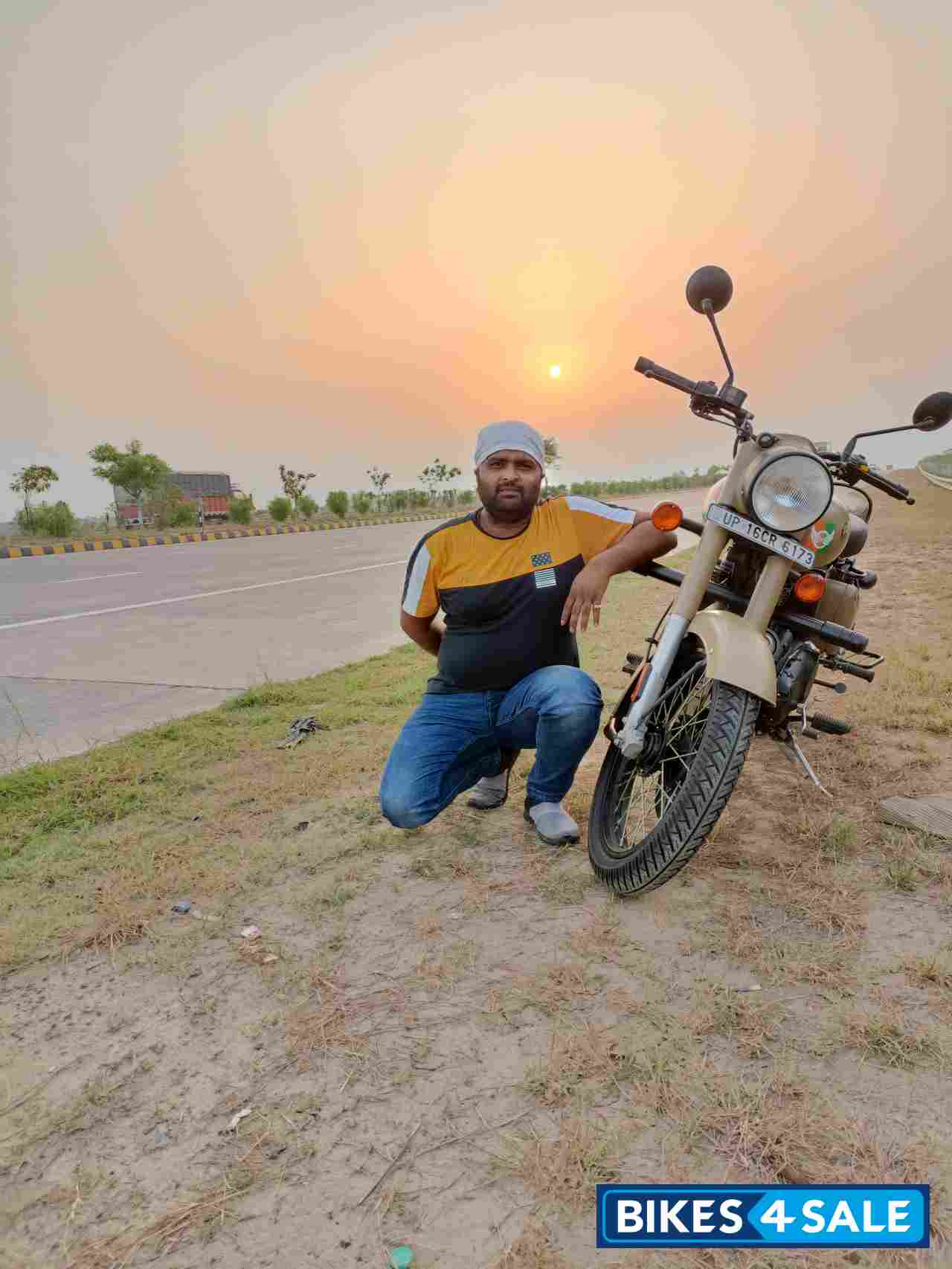 Royal Enfield Classic Signals Stormrider Sand