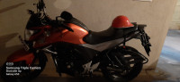 Orange Honda CB Hornet 160R
