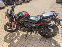 Black TVS Apache RTR 200 Fi 4V Race Edition 2.0