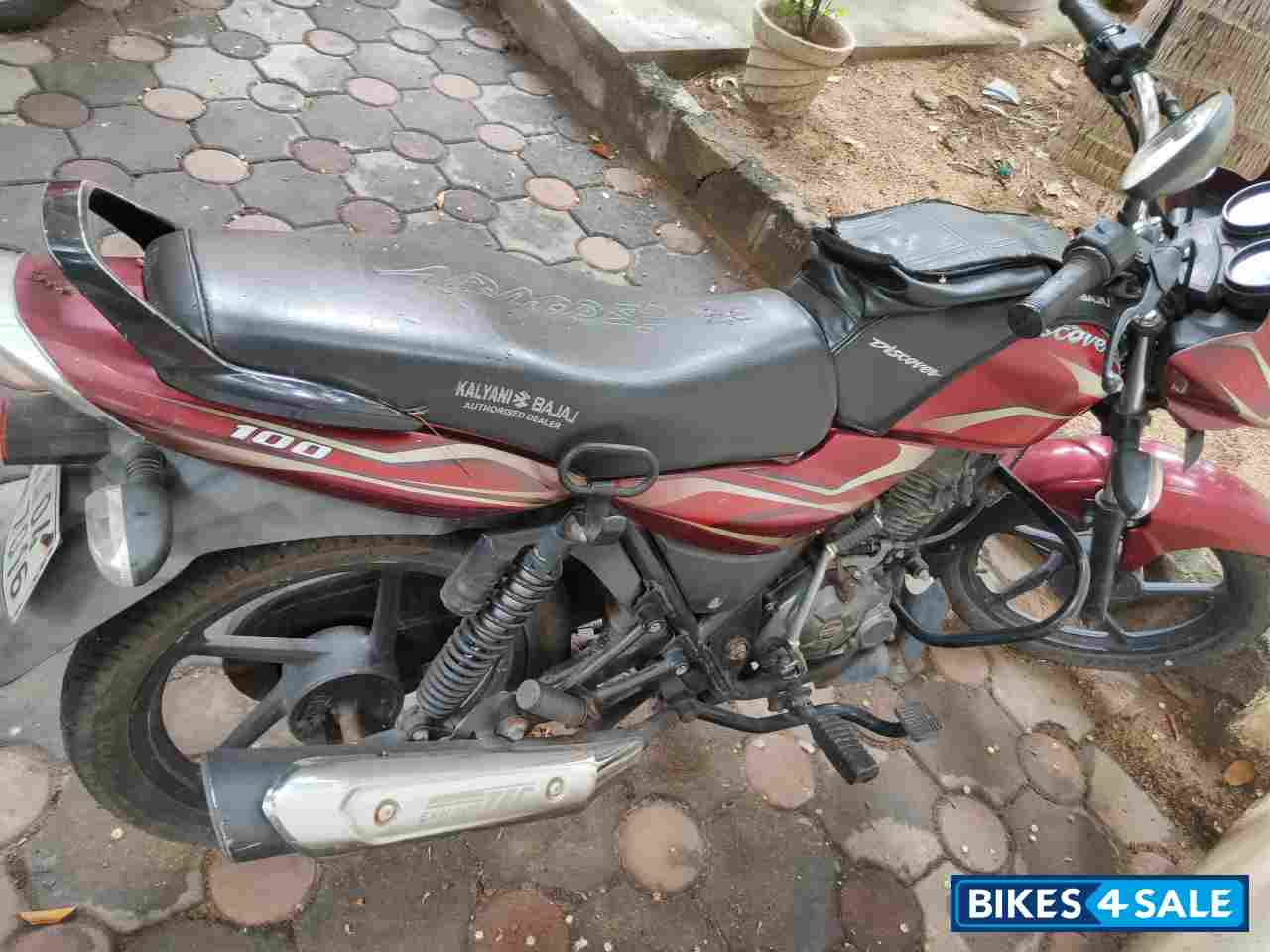 Bajaj Discover 100 DTS-Si