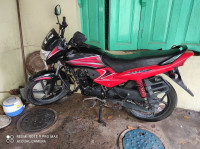 Red Honda Dream Yuga