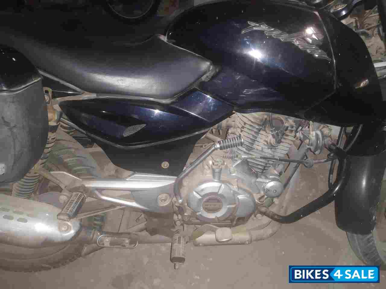 Black Bajaj Pulsar 150 DTSi Black Bajaj Pulsar 150 DTSi