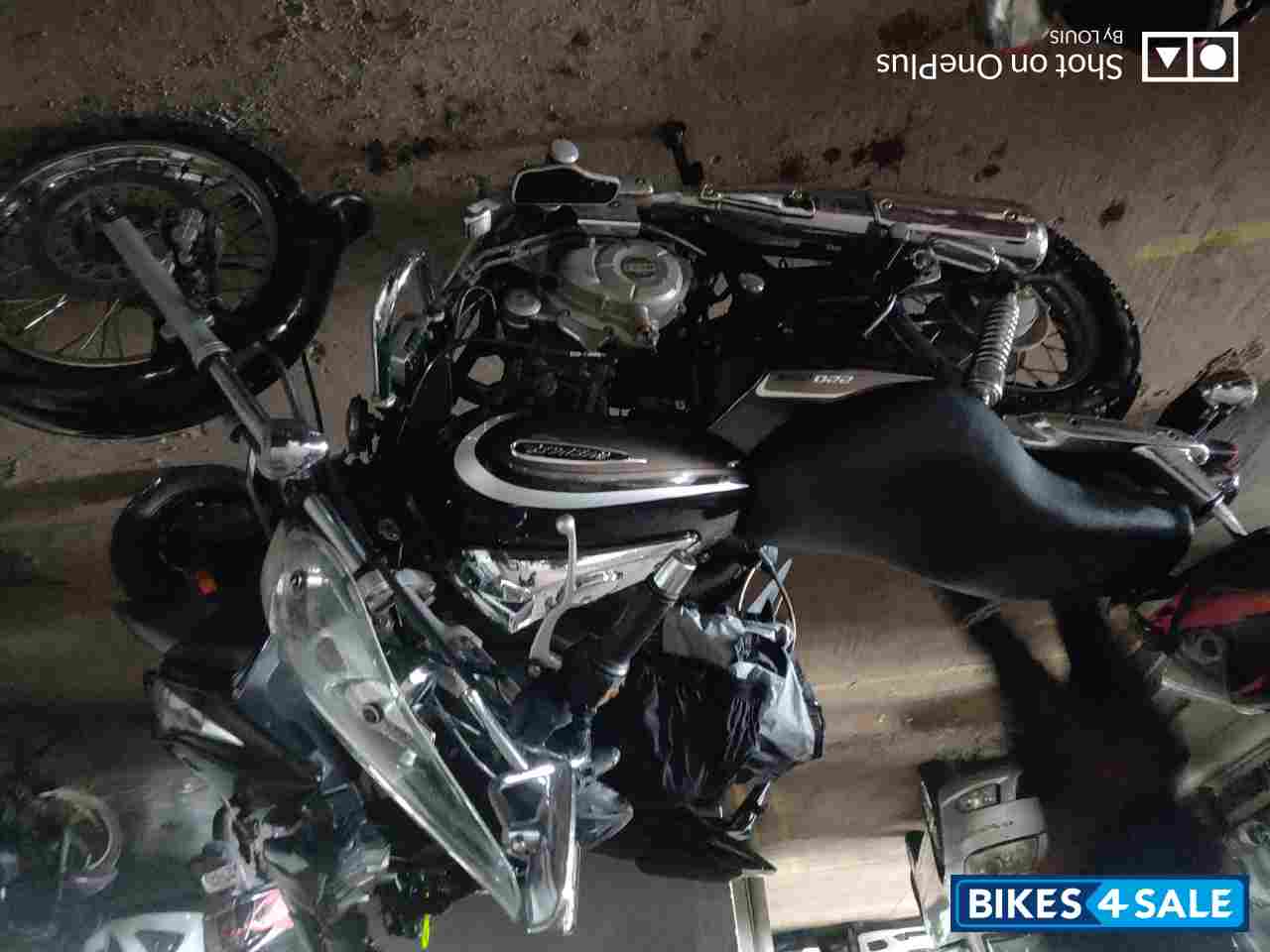 Bajaj Avenger Cruise 220 BS6