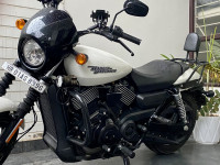 Pearl White Harley Davidson Street 750