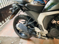 Yamaha FZ FI V2