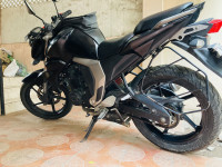 Yamaha FZ FI V2