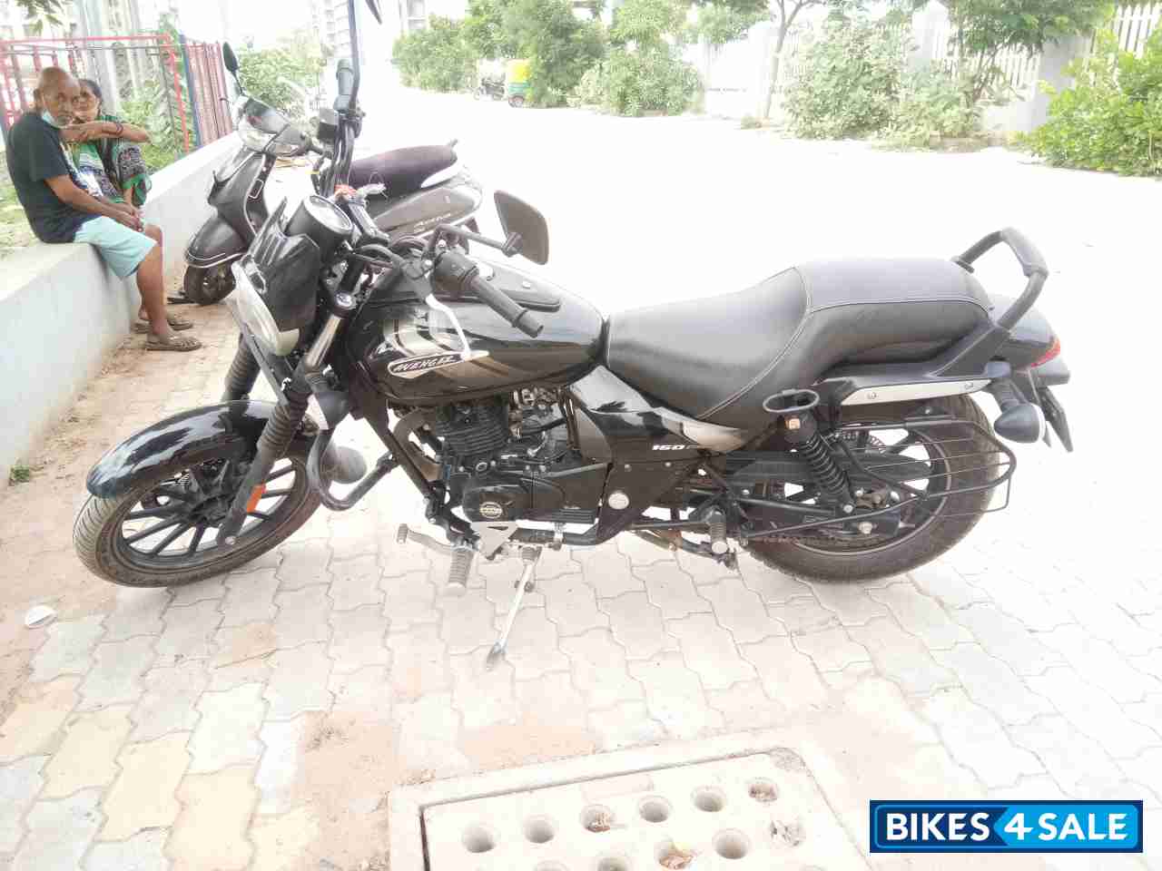 Bajaj Avenger Street 160 BS6