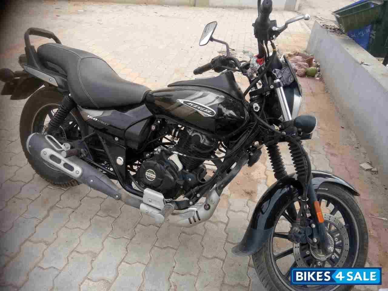 Bajaj Avenger Street 160 BS6