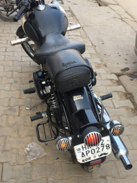 Black Royal Enfield Classic 350