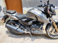 Titanium Grey TVS Apache RTR 200 Fi 4V