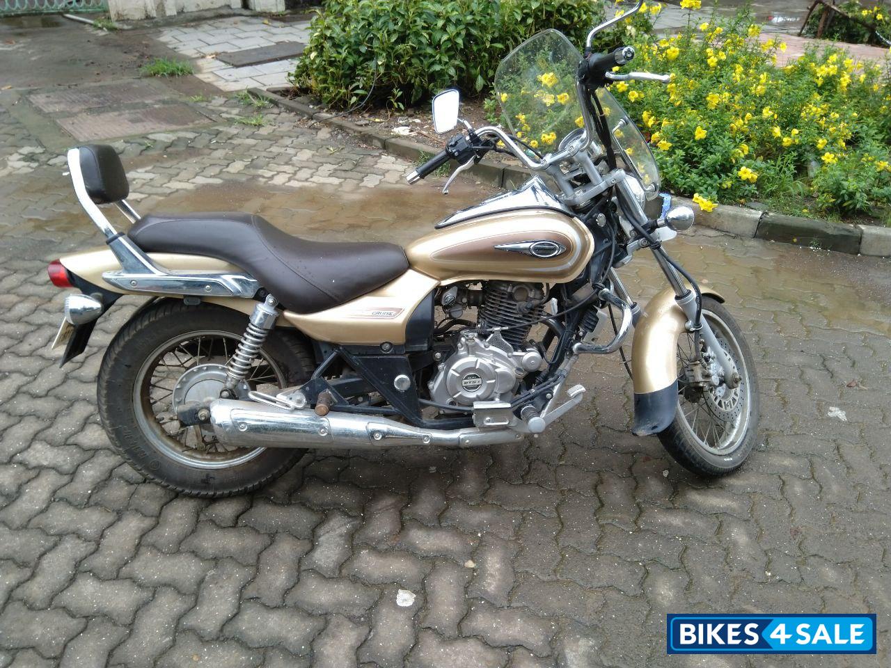 Gold Bajaj Avenger Cruise 220
