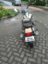 Gold Bajaj Avenger Cruise 220