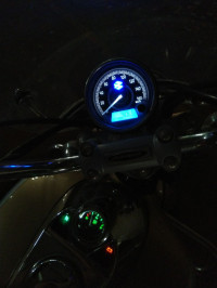 Gold Bajaj Avenger Cruise 220