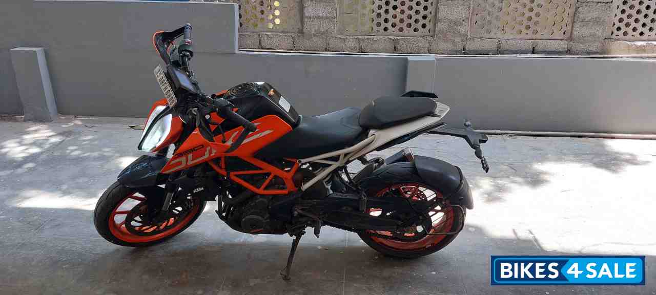 KTM Duke 390